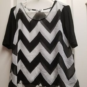 Dressbarn chevron blouse